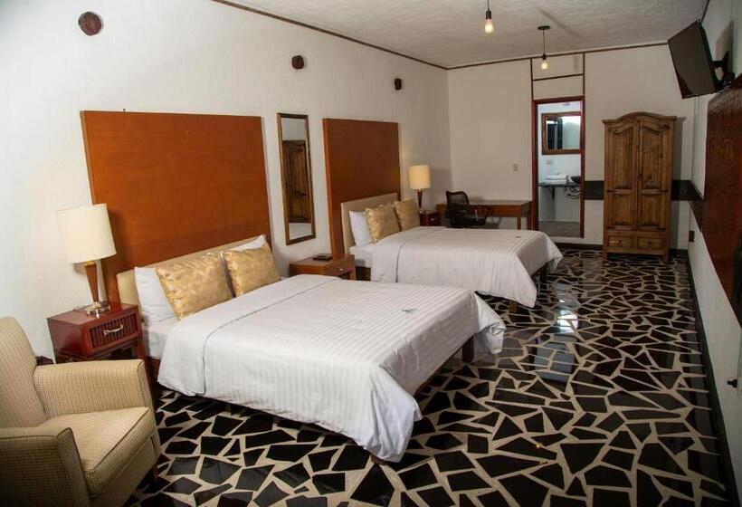 ホテル Vitorina Cholula