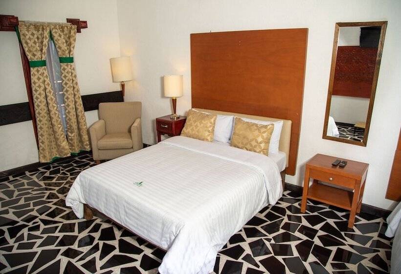 ホテル Vitorina Cholula