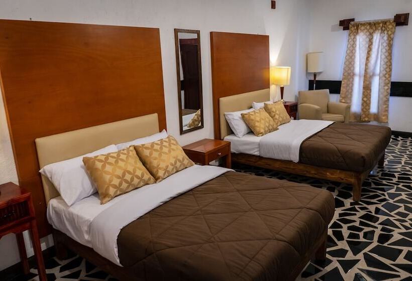 ホテル Vitorina Cholula