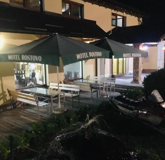 Omladinski Hotel Rostovo