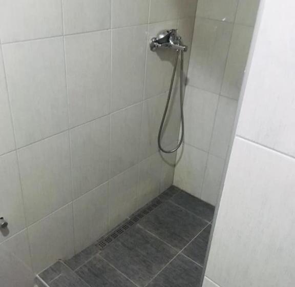 Omladinski Hotel Rostovo