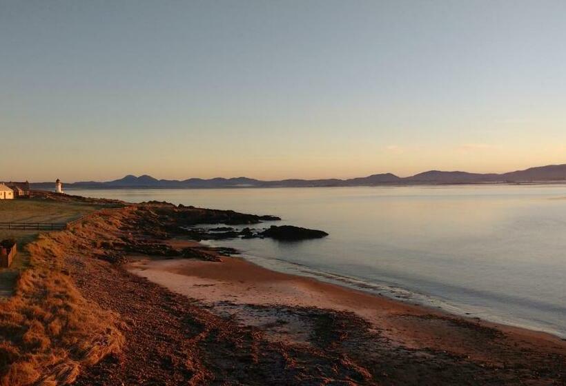 Port Charlotte Youth Hostel