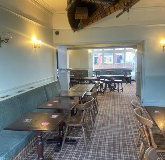 호스텔 Hq Pencadlys