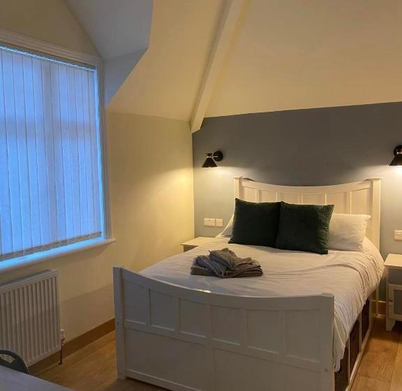 호스텔 Hq Pencadlys