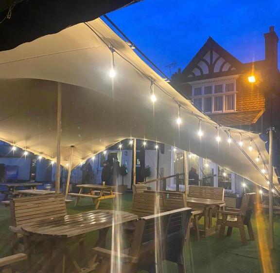 호스텔 Hq Pencadlys