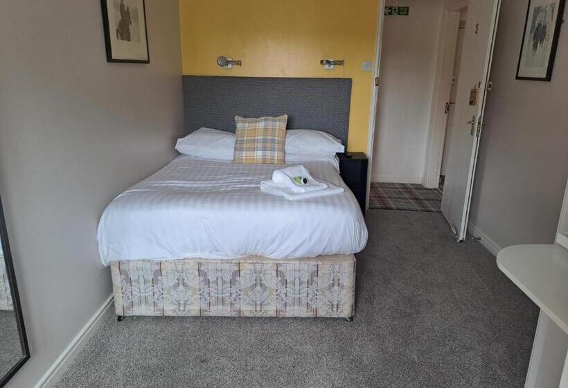 הוסטל The Countryman’s Inn