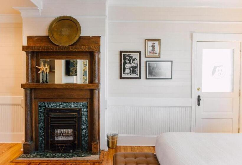 旅馆 The Gibson Inn