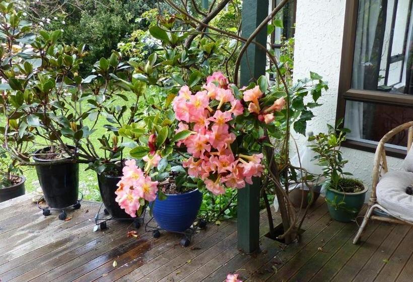 Ashcroft Gardens Bed & Breakfast