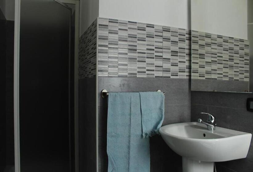 تختخواب و صبحانه Il Barocco