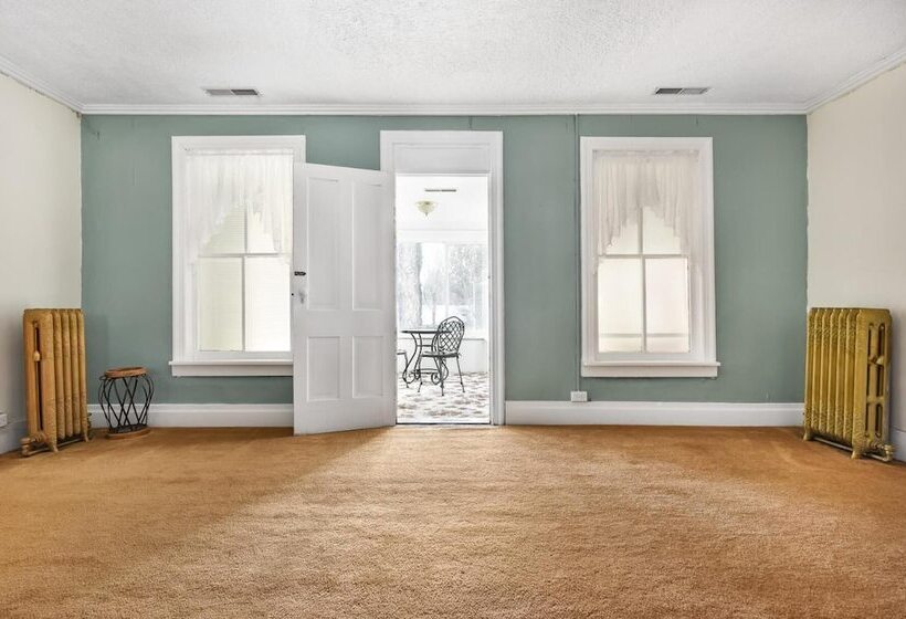 민박 Valley House Inn