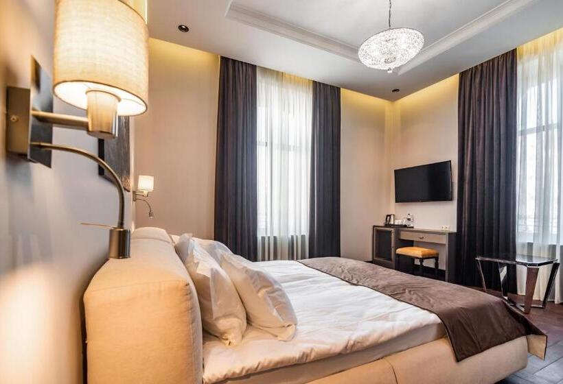 Grand Hotel Roxolana