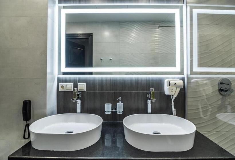 Grand Hotel Roxolana