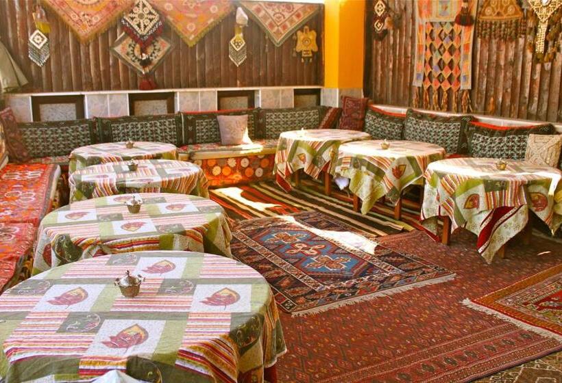 Homeros Pension & Guesthouse