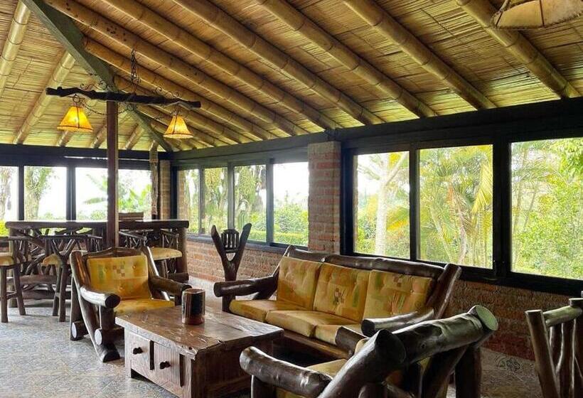 هتل Bosques Del Saman Alcala