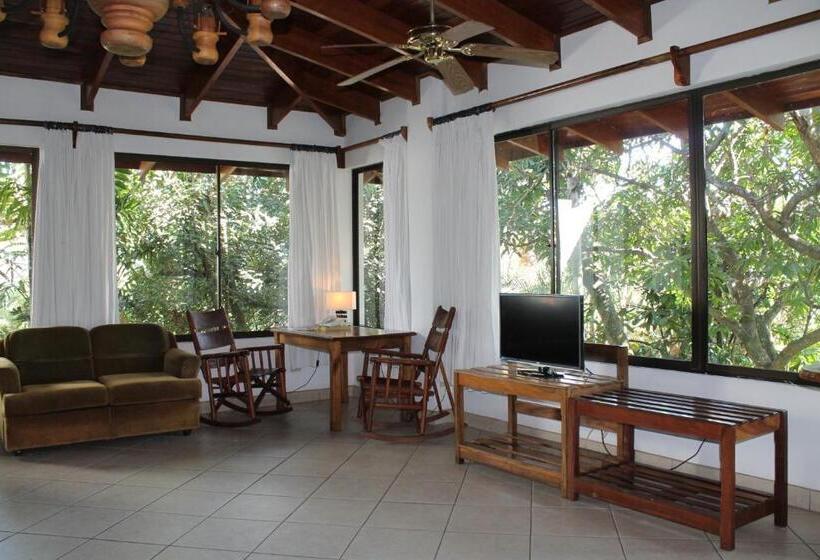 酒店 Costa Verde Inn