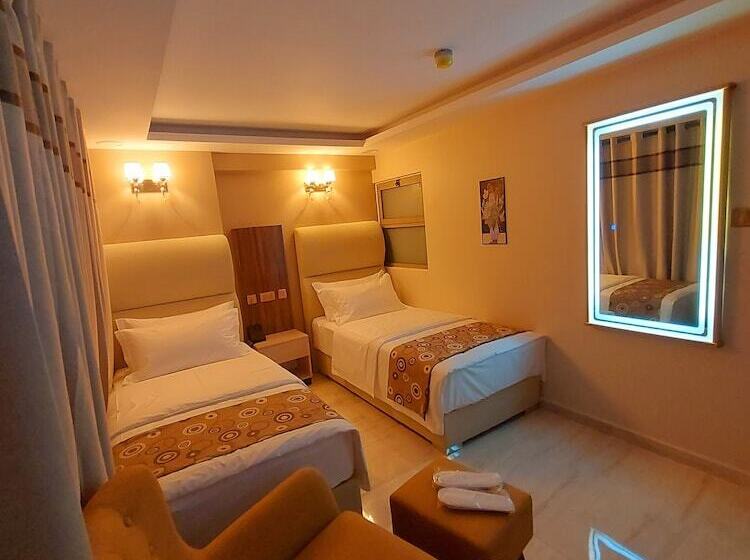 هتل Jordan Seasons