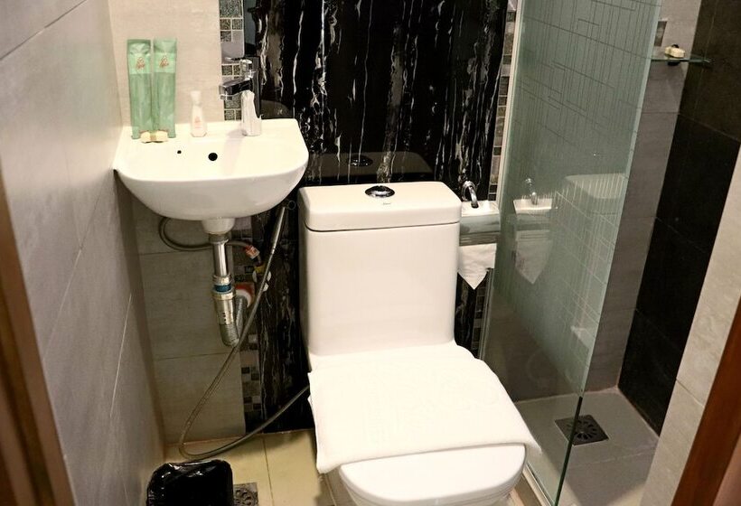 هتل Maria Eloisa Royal House