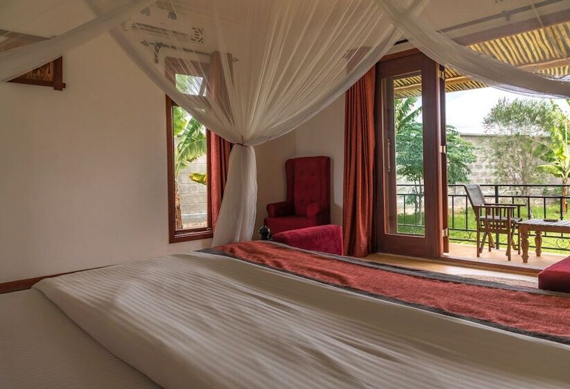 Отель Moyoni Airport Lodge