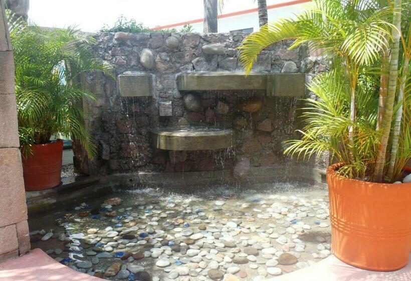 호텔 Parador Del Rey