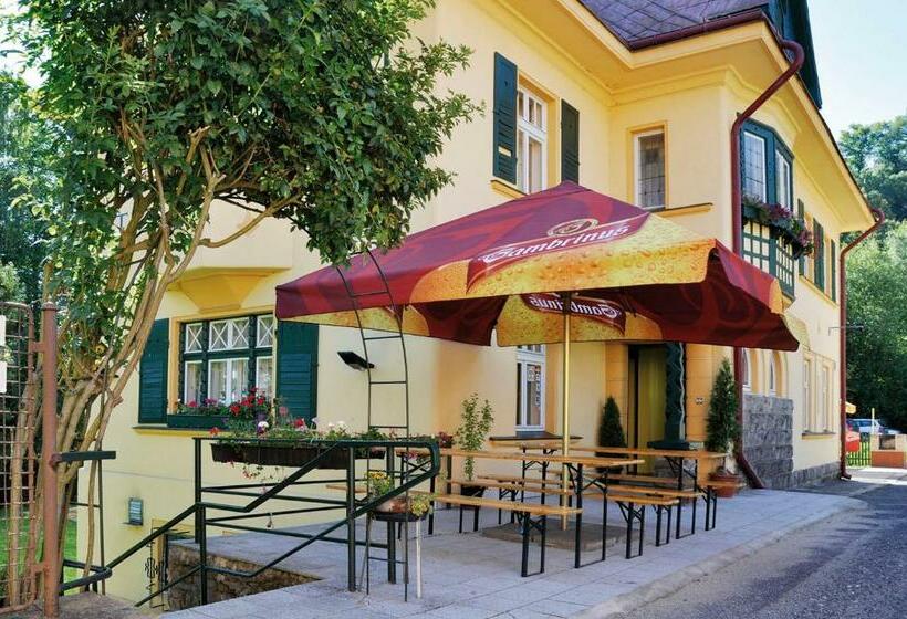 酒店 Penzion Marion