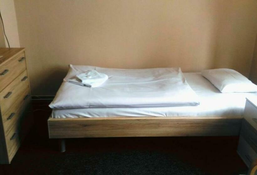 酒店 Penzion Marion