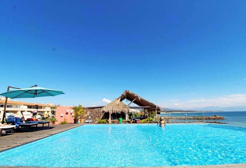 هتل Punta Mita Luxury Beachfront Condo