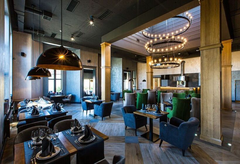 هتل Spa & Wellness Saint Charbel