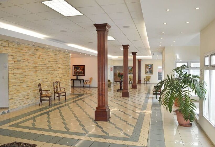 هتل Suites La Aurora