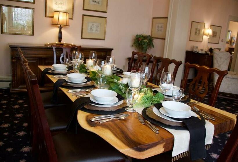 فندق Tattingstone Inn