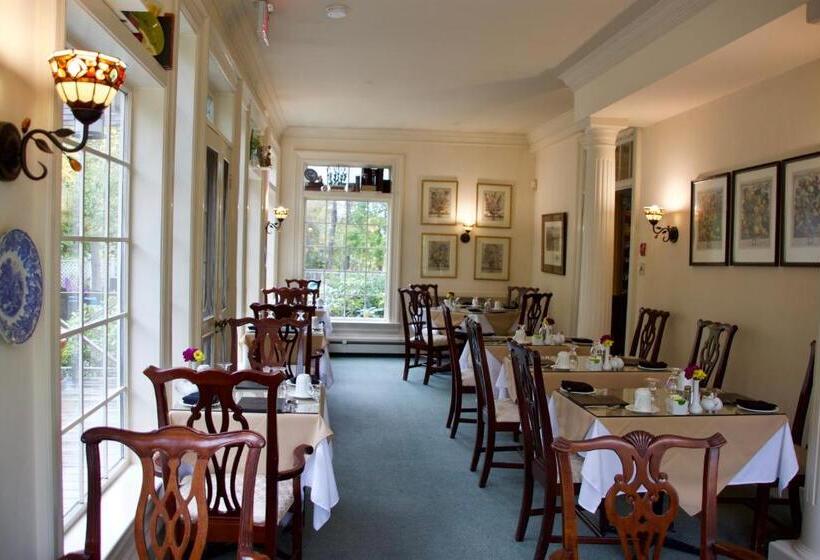 فندق Tattingstone Inn