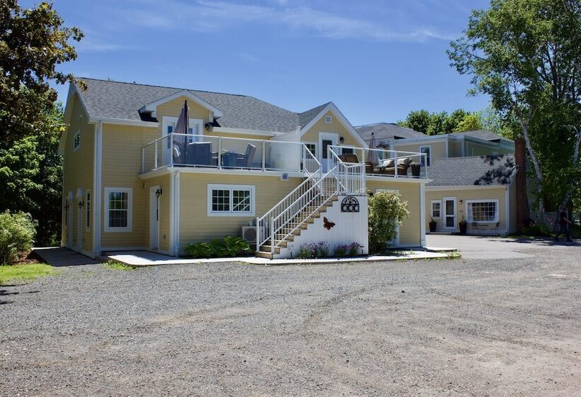 فندق Tattingstone Inn