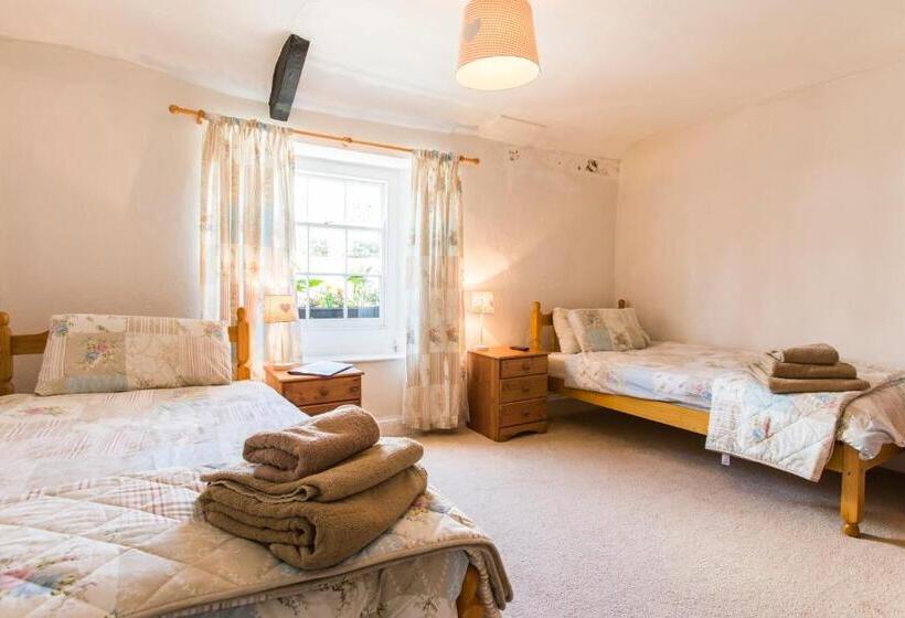 בית מלון כפרי The Swan