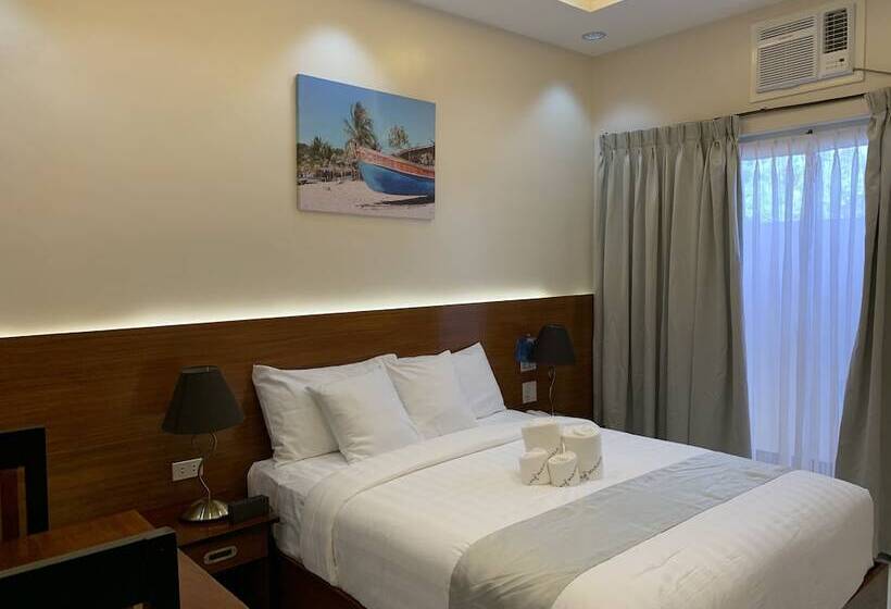 בית מלון כפרי Villa Mj Maristela Beach Resort