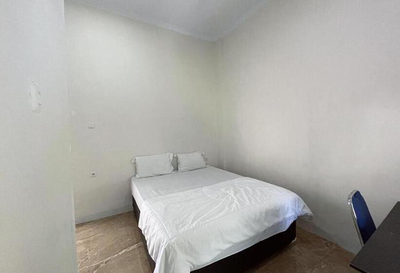 ホテル Wisma Maestro Toraja Mitra Reddoorz