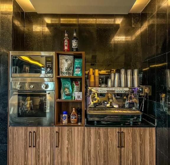 בית מלון כפרי Y Platinum