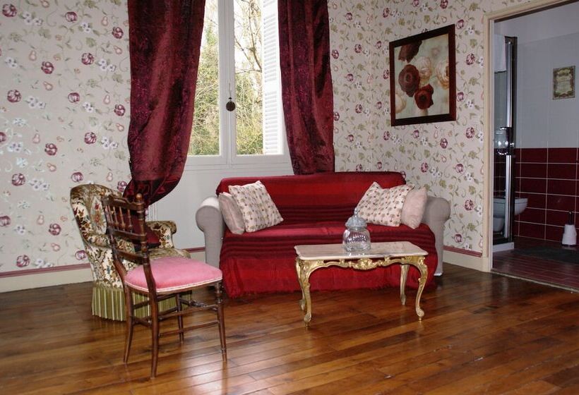 بنسيون Château De Saint Bohaire