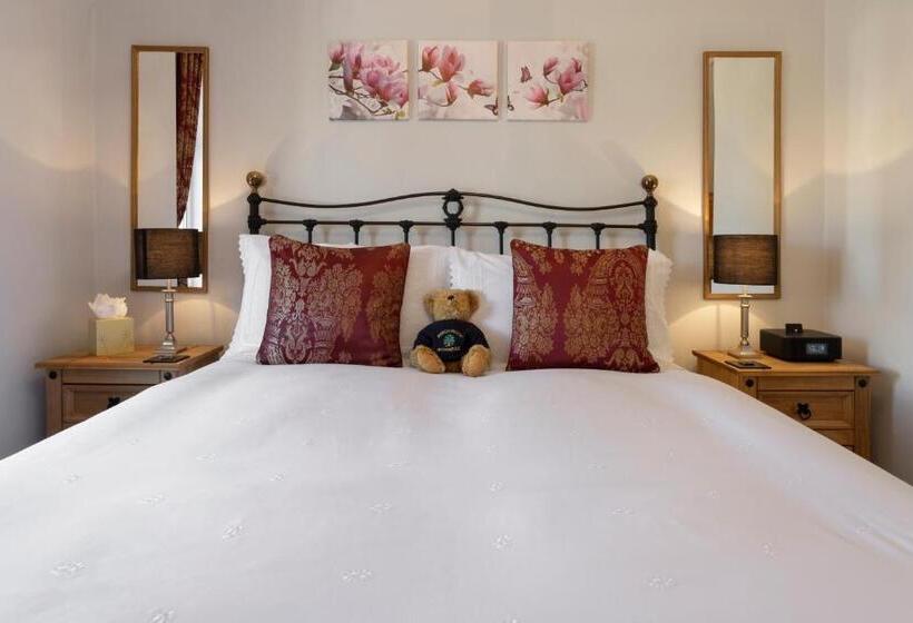 بنسيون Beechwood