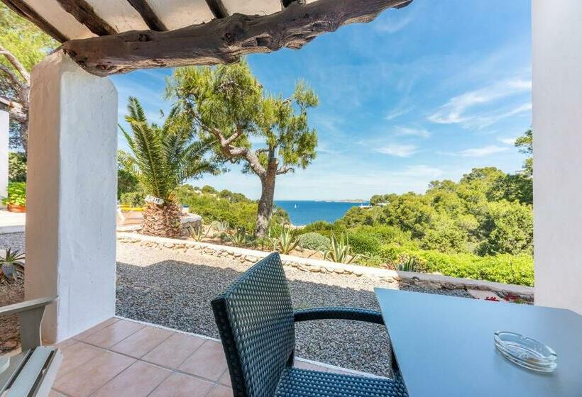 פנסיון Hostal Cala Moli