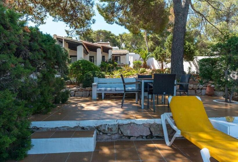 פנסיון Hostal Cala Moli