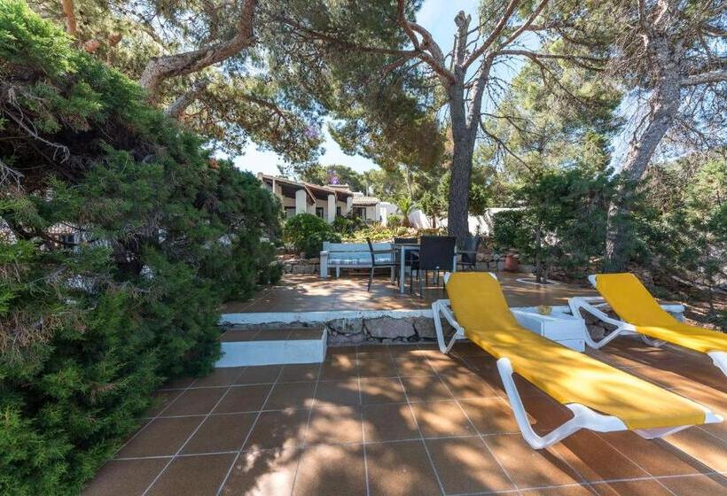 פנסיון Hostal Cala Moli