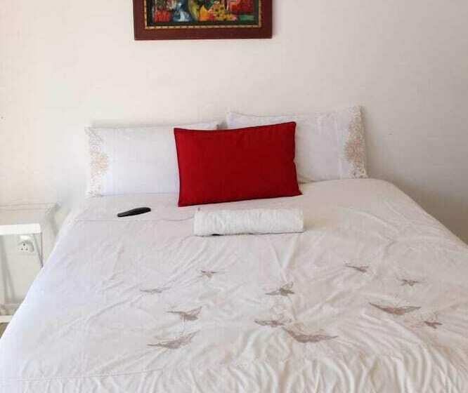 بنسيون Kubo Bed And Breakfast