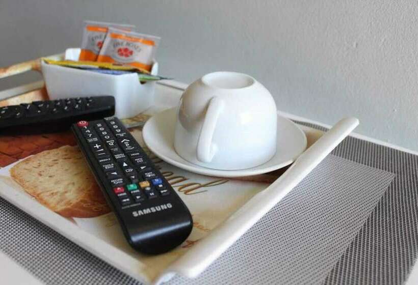 بنسيون Kubo Bed And Breakfast