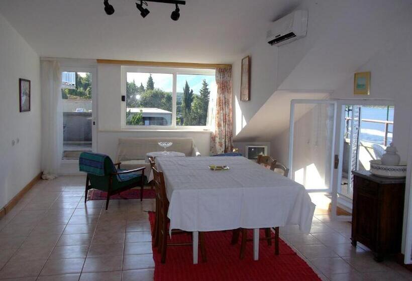 Пансион Soline Accommodation