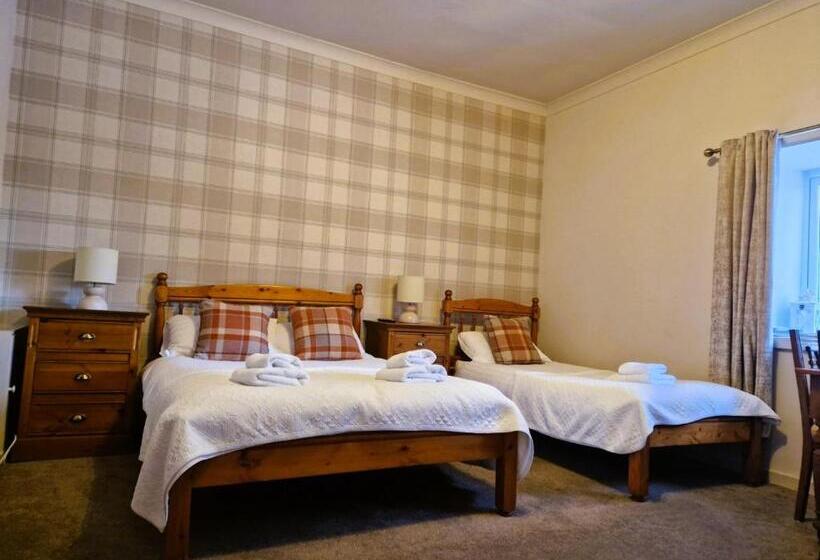 膳宿费 Strathardle Lodge