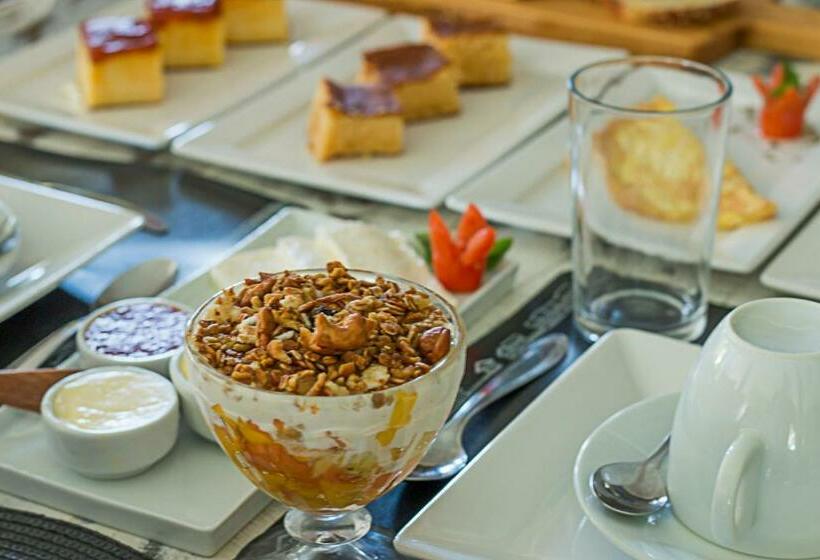 ペンション Trancoso Pousada