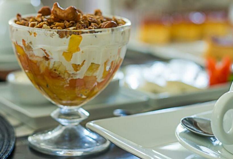 ペンション Trancoso Pousada