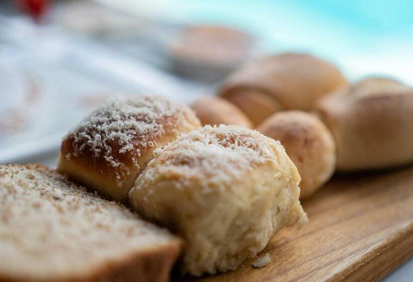 ペンション Trancoso Pousada