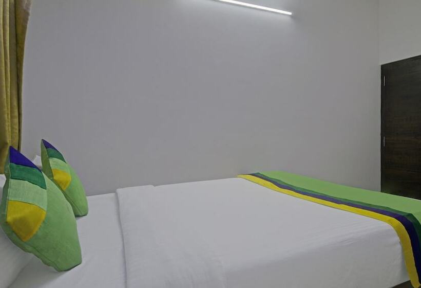 ペンション Treebo Trend Sampradaya Bistro