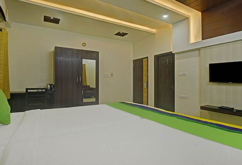 ペンション Treebo Trend Sampradaya Bistro