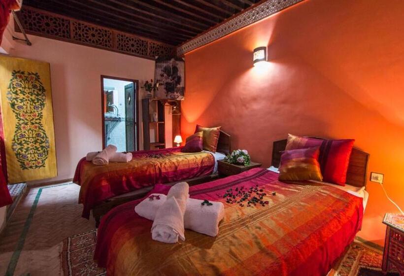 ریاض Casa Aya Medina